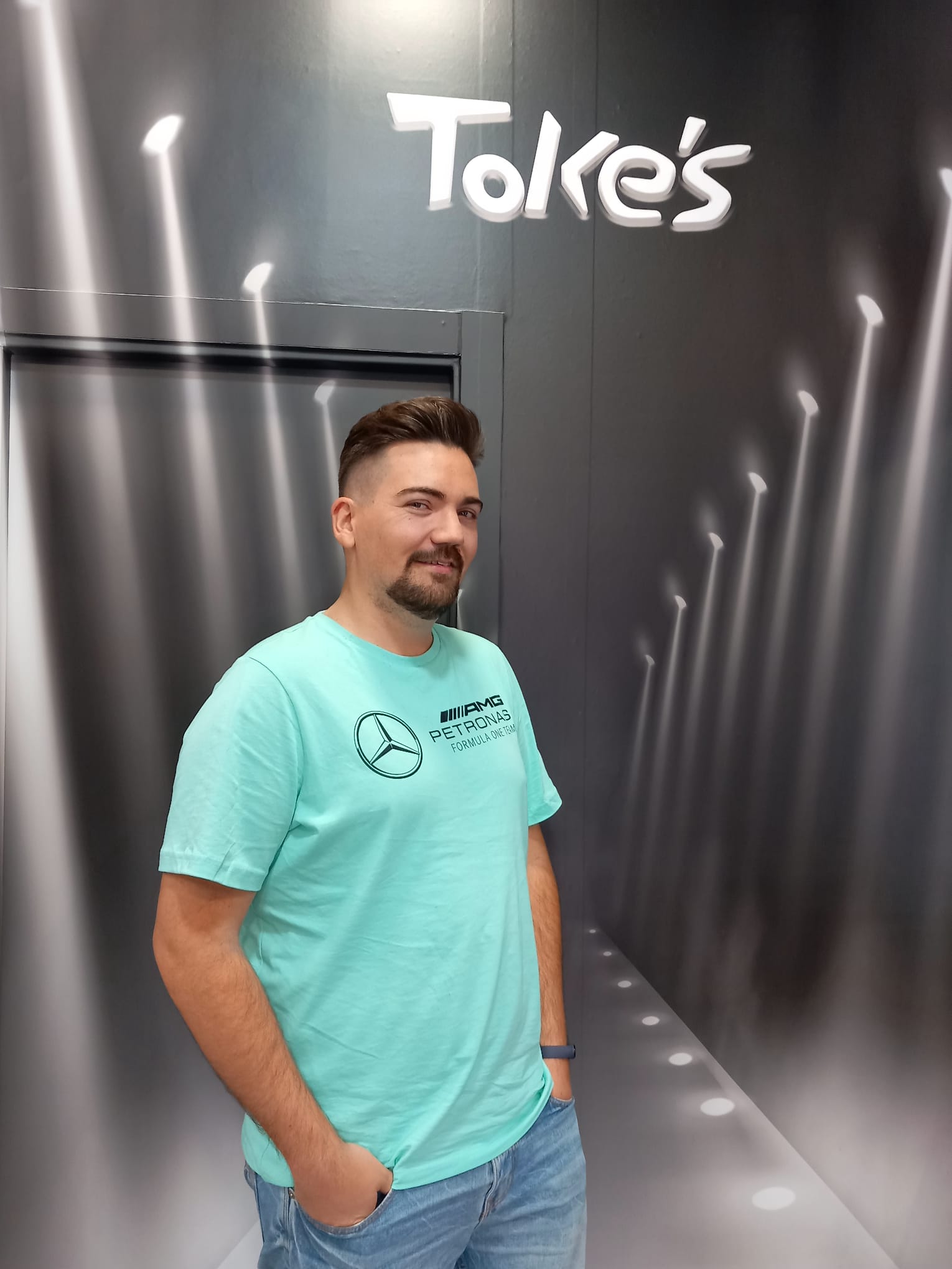 Corte de caballero moderno en Toke's